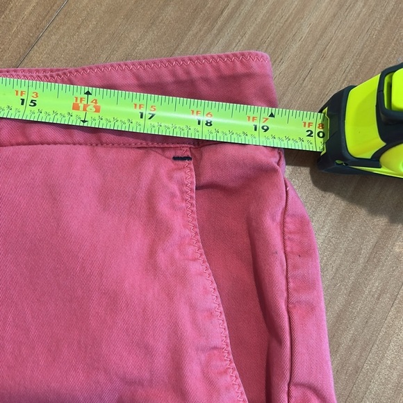 Coral Nautica Women’s Shorts Size 16. - Picture 4 of 10